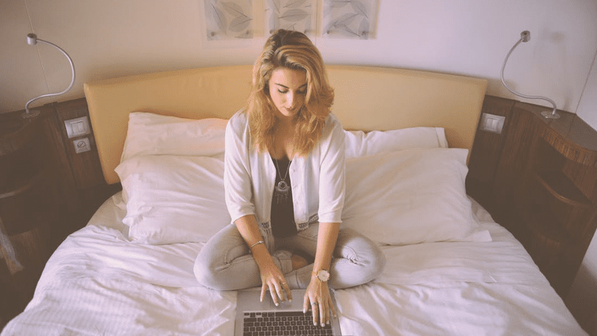 5-Dangers-and-Concerns-of-Online-Dating-that-You-Need-to-Know-by-Maureen-Tara-Nelson