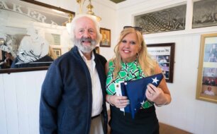 MAUREEN_AND_WILLIE_DALY_AT_MATCHMAKING_BAR